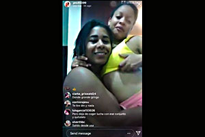 Vecinas Dominicanas Muy Putas Por Instagram Live
