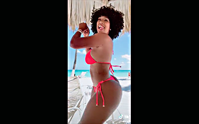 TikTok Porn – Dominicana De Enorme Culo Bailando Sexy